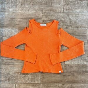 Daydreamer Long Sleeve Cold Shoulder Crop Top in Orange Mineral